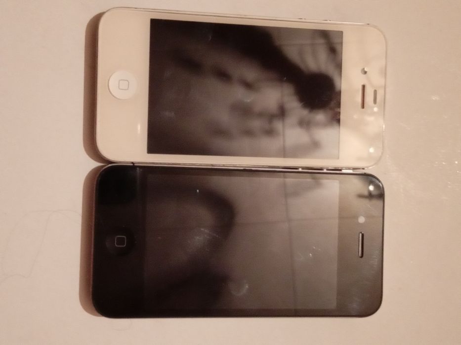 Айфон 4, 4s. По 10000т.