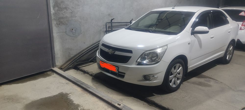 Кобальт 2014 продаётся