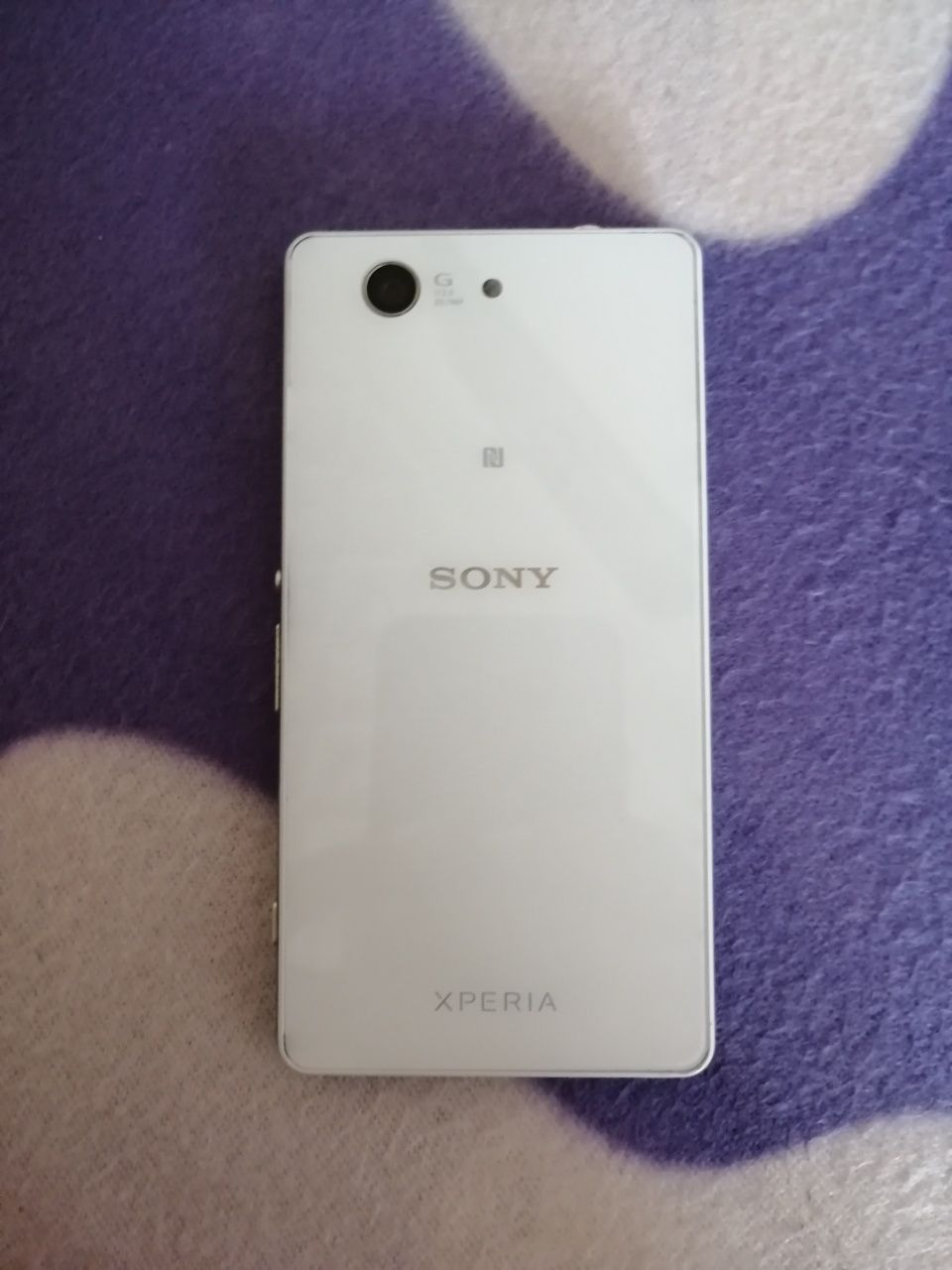 Sony Z3 compact работещ