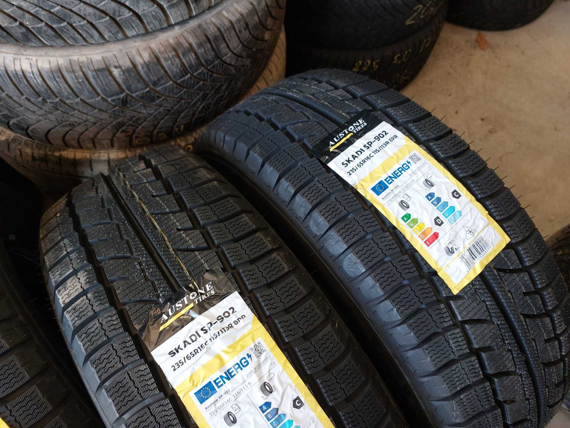 НОВИ зимни гуми AUSTONE 235/65/16C 115R DOT 2024