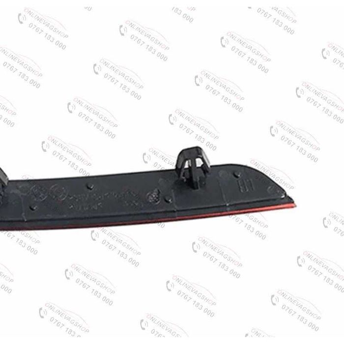 Catadioptru,reflectorizant,ochi pisica bara spate VW Passat CC