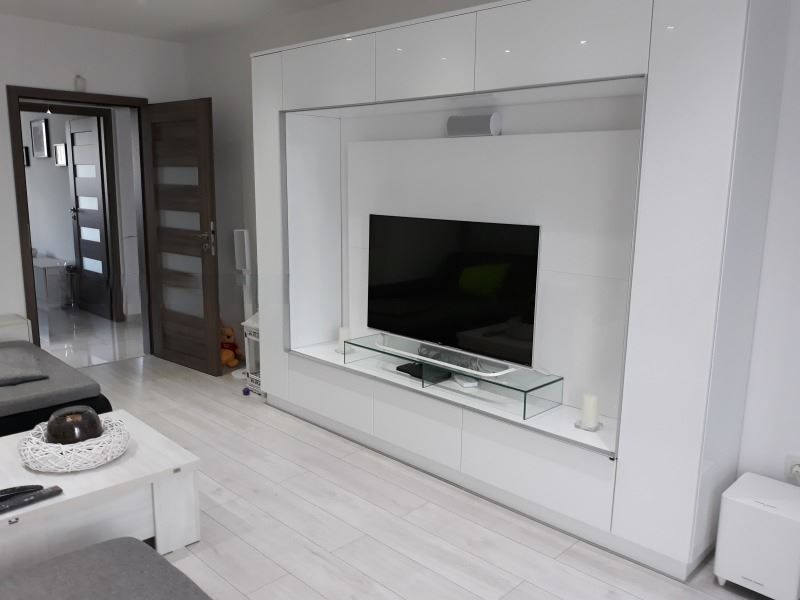 Продава се Тристаен апартамент в София, Красна поляна 3 - 90 кв.м за 2967 €/кв.м - Снимка #2