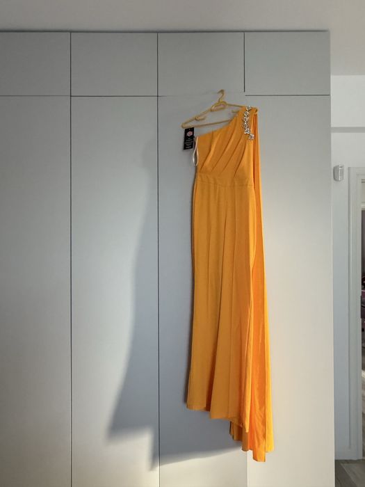 Salopeta galben-portocaliu eleganta BBY