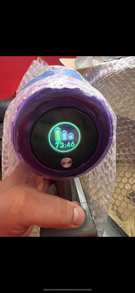 Прахосмукачка Dyson V11 .Перфектна!