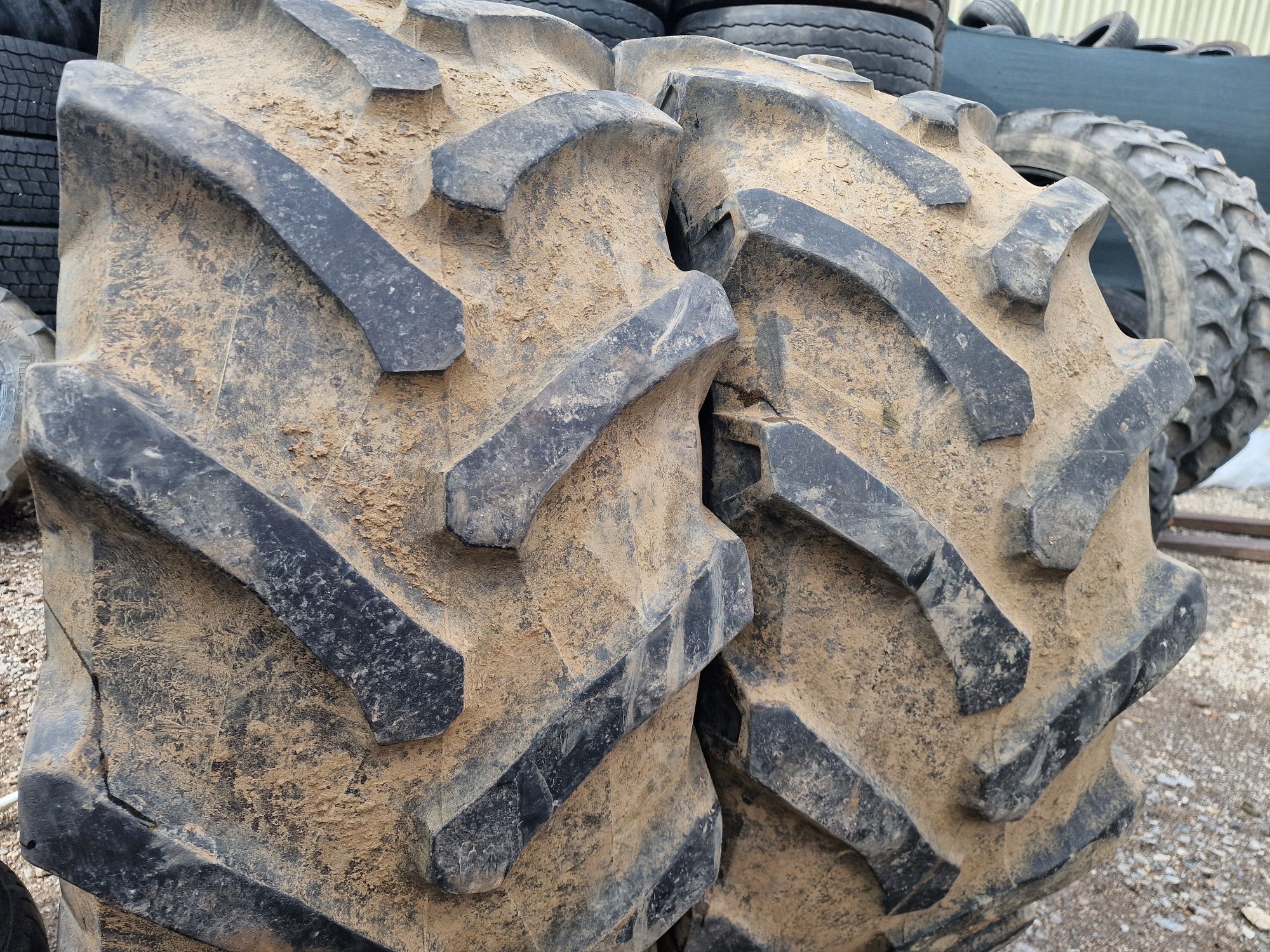 ANVELOPE Agricole 480/70R24 marca Trelleborg