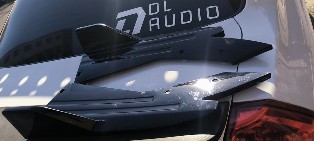 Сплитер на задний бампер