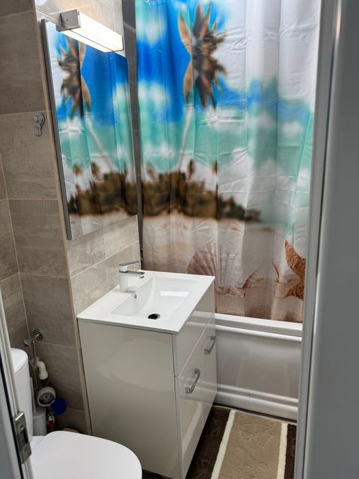 Proprietar inchireiez garsoniera