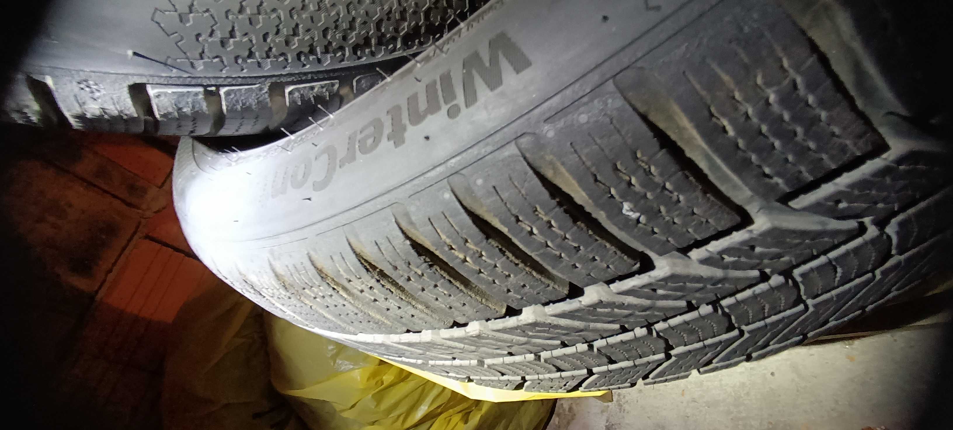 Зимни гуми 225/45 R19 Continental / Nokian - комплект 4 бр.