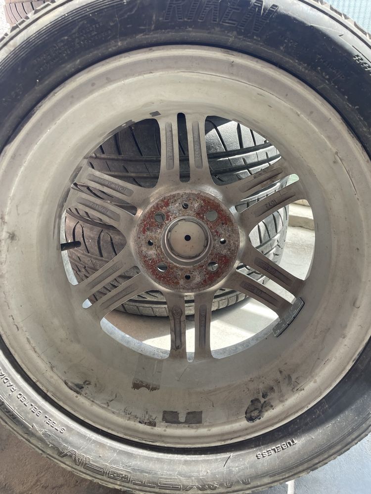 Джанти Darwin Racing GA 138