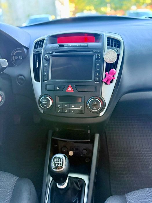 Киа сийд 2011г 1.6 crdi 115 кс 6500 лв
