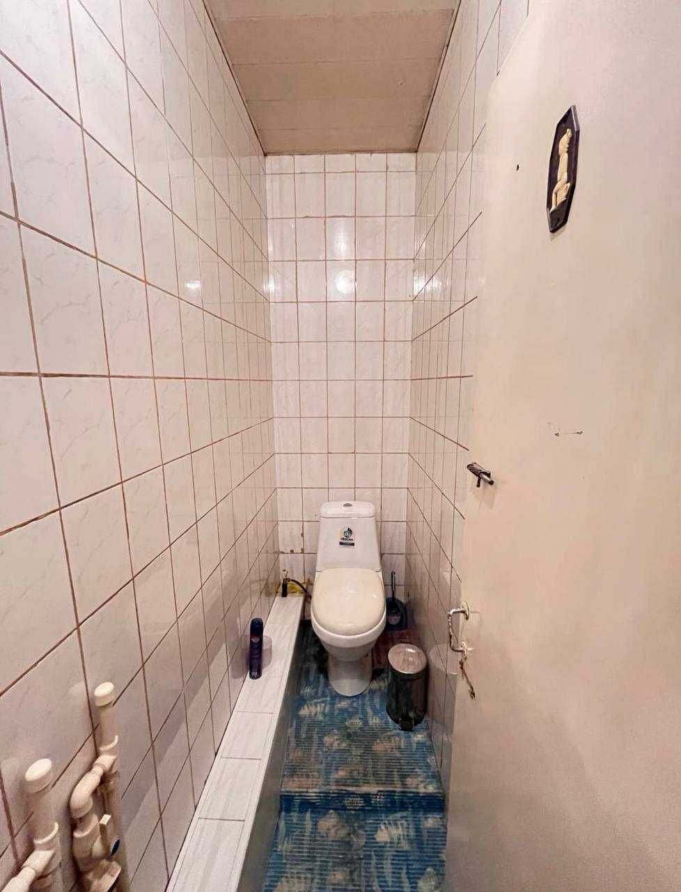 себзар 1/4/4 Галерейка 42м2 , продается квартира