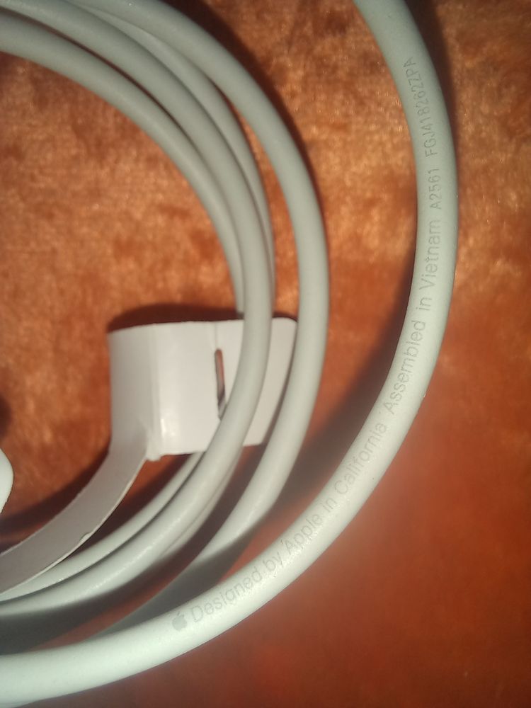 Галовка galovka Iphon apple зарятка zaryadka kabel кабел 20watt