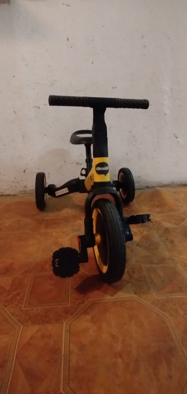 2в1 баланс колело и триколка Chipolino smarty.