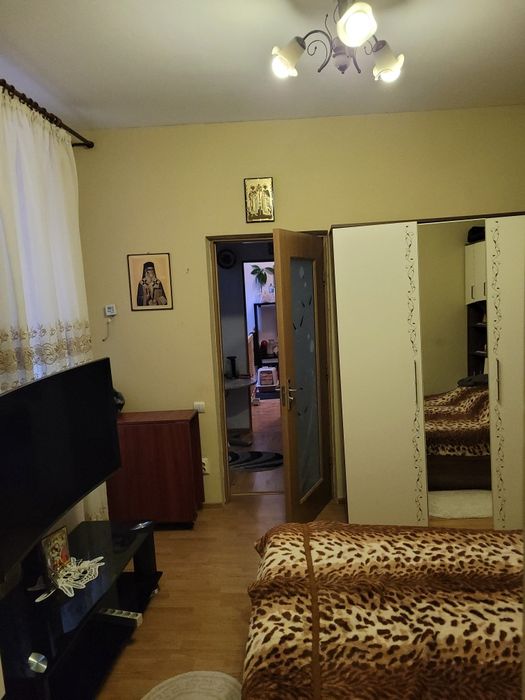 Casa la curte 2 camere !