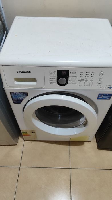 Срочно продается стиральная машина