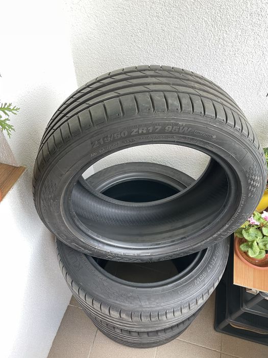 Set 4 anvelope vară Kumho Ecsta PS71 215/50 ZR17 95W – 2020-2021