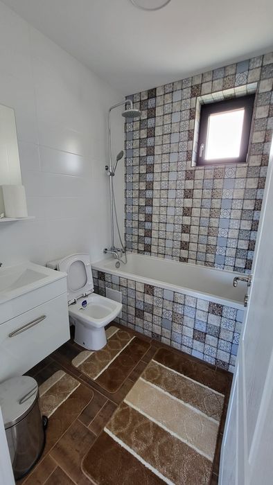 Casa individuala 3 camere si 2bai  Domnesti