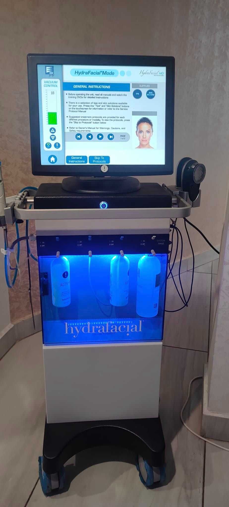 Ocazie Unică! Pachet Aparatură Cosmetică Hydrafacial și Intraceuticals