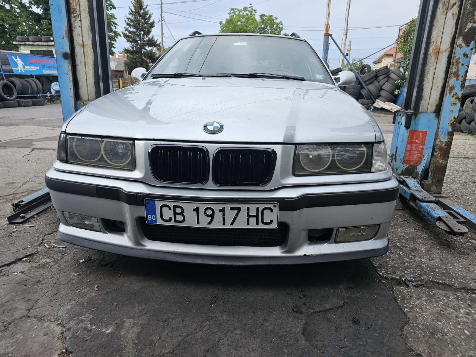Bmw E36 6 цилиндъра  2750 кубика