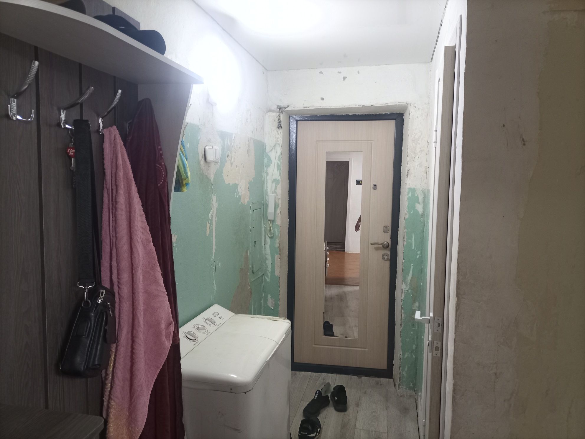 Продам 3 комнатную