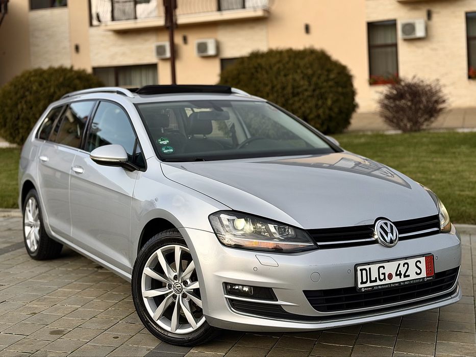 VW GOLF 7 2015 2.0TDI DSG AUTOMAT BI-Xenon panoramic top !