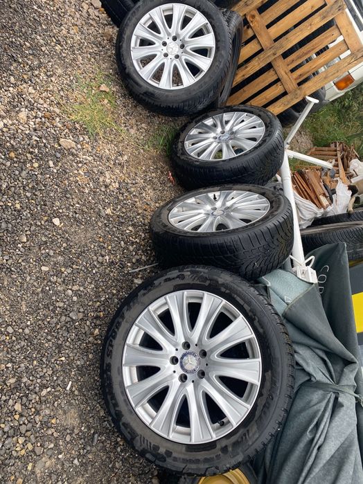Оригинални джанти с отлични зимни Dunlop 245/50/18 Mercedes S ,Е,CLS,V