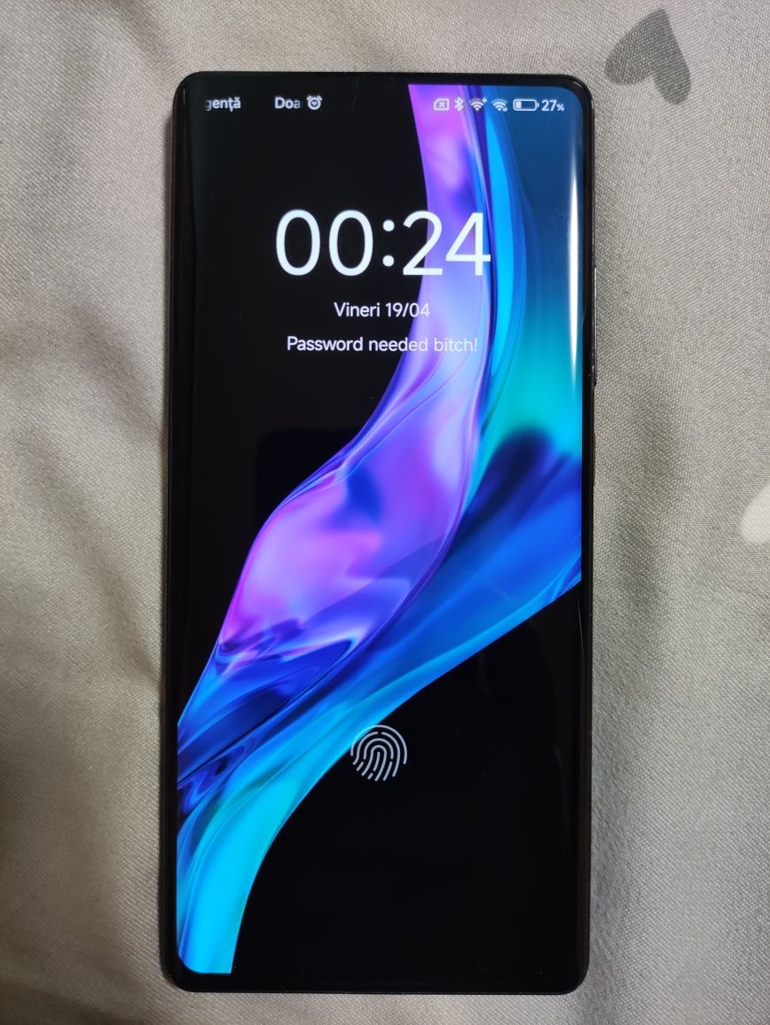 Vand Xiaomi Mix 4