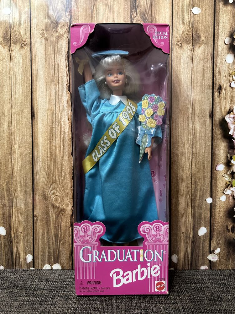Кукла Барби Barbie Graduation 1997 года