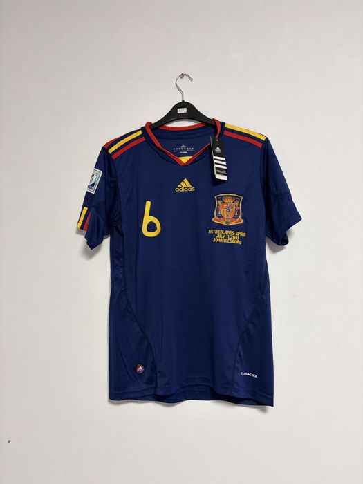 tricou fotbal jersey retro Spania A. Iniesta 6 finala world cup 2010