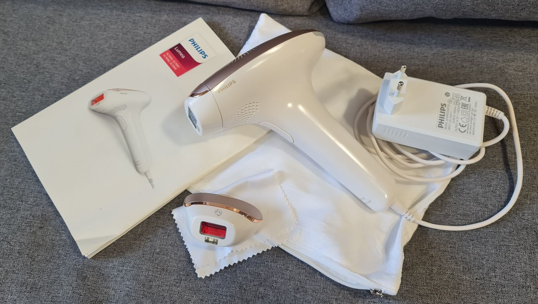 Фотоепилатор Philips Lumea sc1997/00