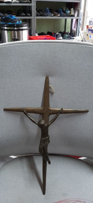 Cruce  crucifix  alama