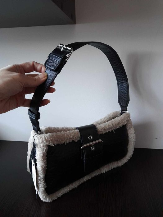 Poşetă stradivarius