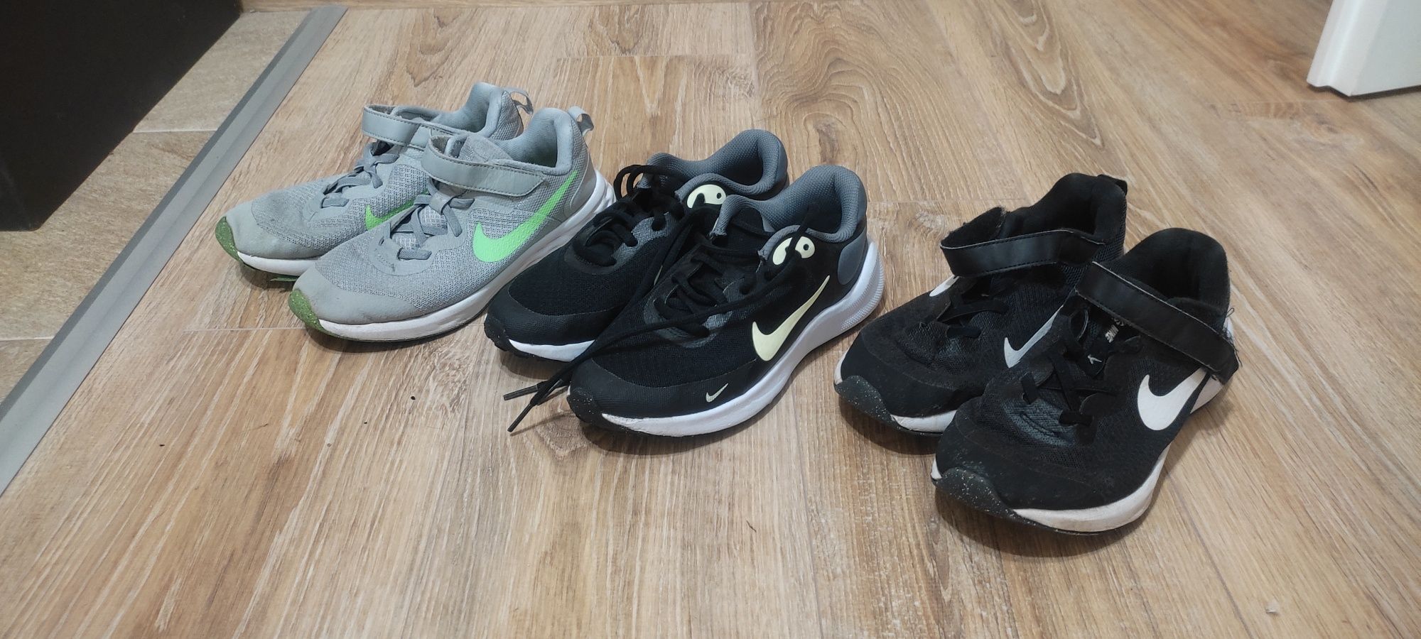 Маратонки nike 34 номер