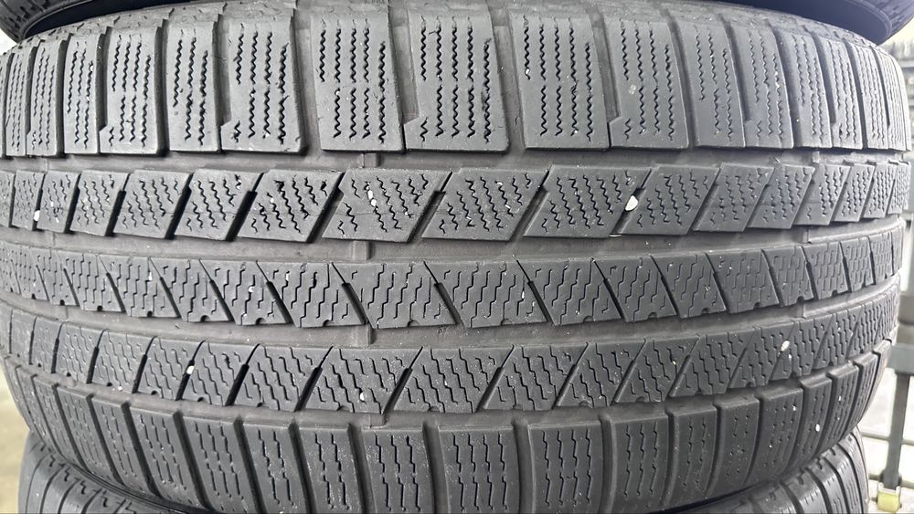 Зимни гуми 275/40/22