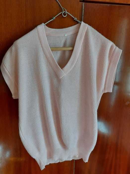 Top M fara mâneci senzual/fusta creion L/veste tricotate, nepurtate