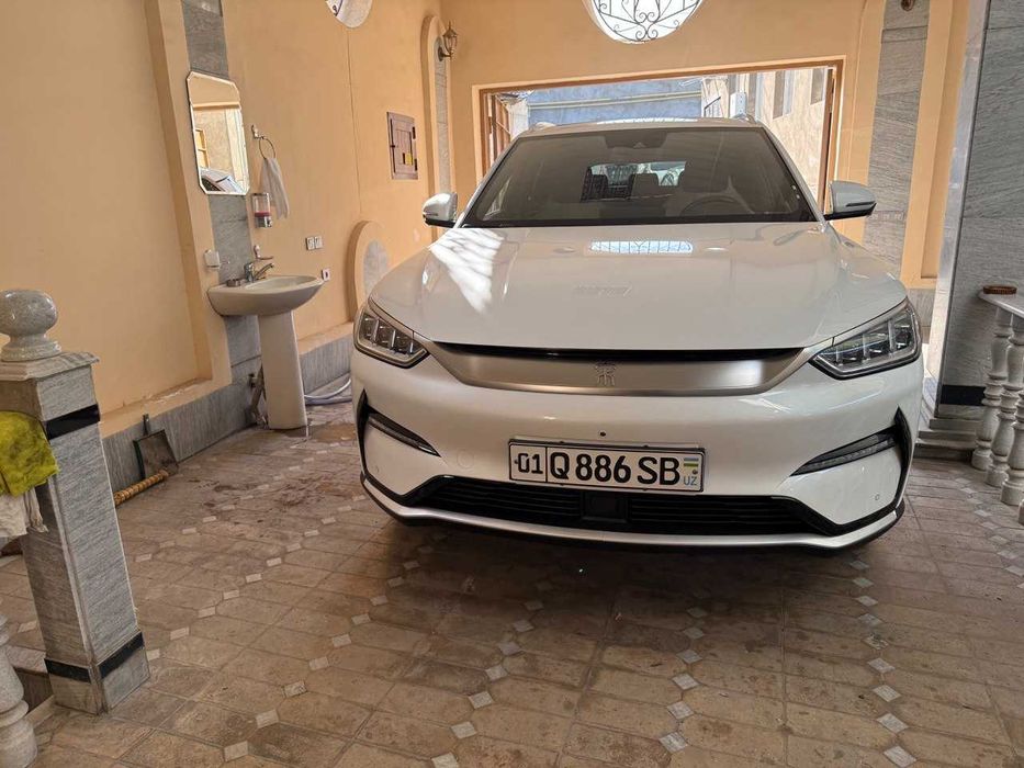 BYE Srochno sotiladi