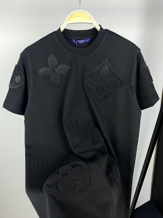 Мъжки тениски различни модели