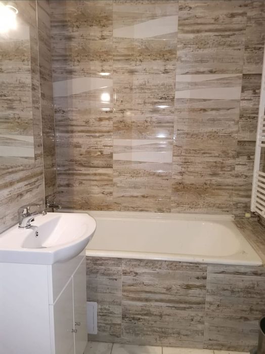 Inchiriez apartament cu 2 camere Dej