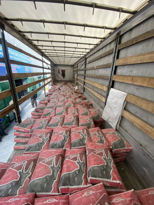 Клей кафельный 1650 с НДС. Гипсовая штукатурка. Цементная штукатурка.