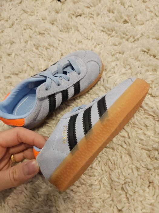 Adidas Gazelle mărimea 23