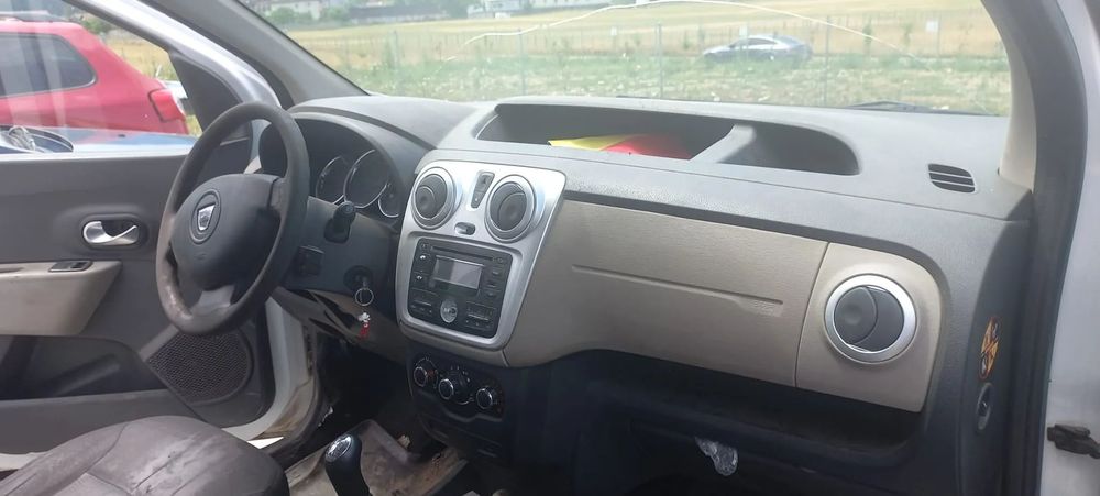 Dezmembram Dacia Dokker 1.5 dci K9K 612