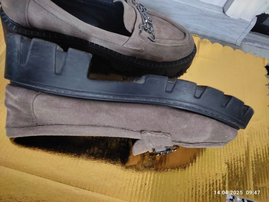 Женская обувь стильная