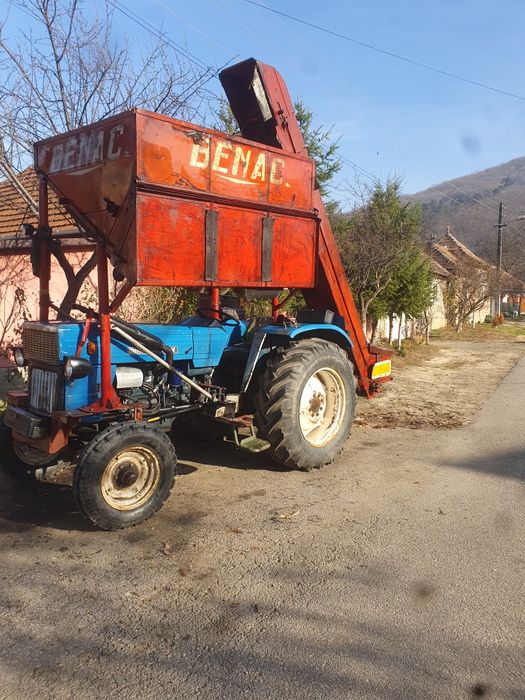 Culegător de porumb Benac