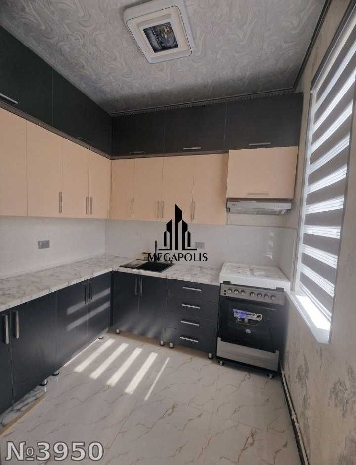 Продаётся квартира  №3950 3 комнатний