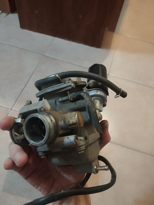 Продаётся карбюратор