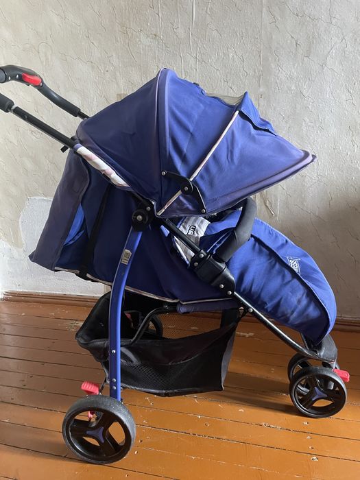 Продам коляску недорого