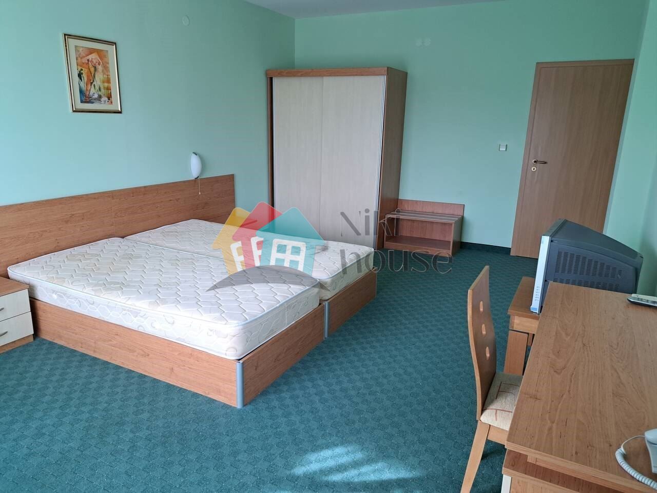 Продава се Двустаен апартамент в к.к. Златни пясъци - 101 кв.м за 694 €/кв.м - Снимка #4