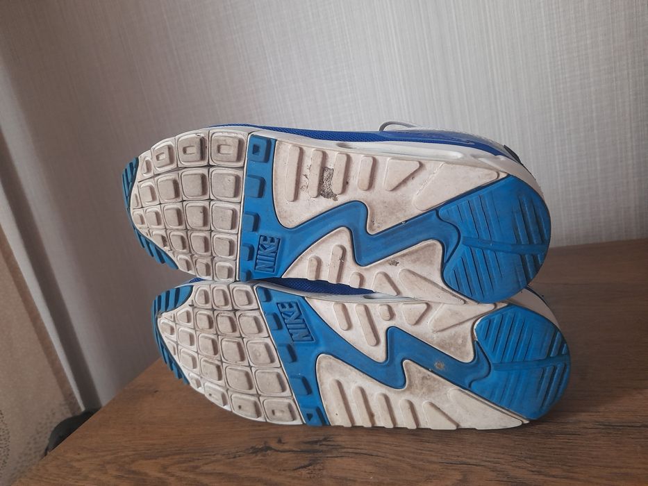 Nike Air max 90 маратонки 43 номер.