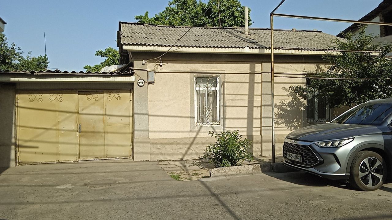 Сотилади ховли 4,5 сотих