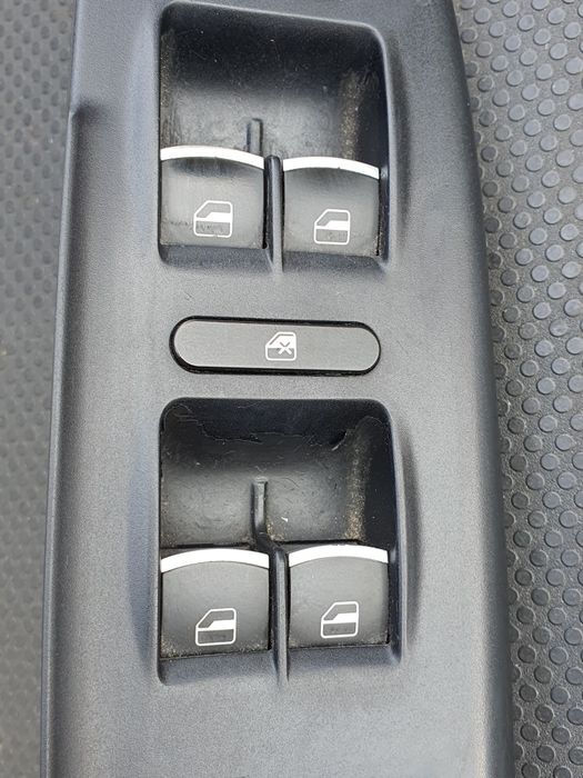 panou comanda geamuri passat b6